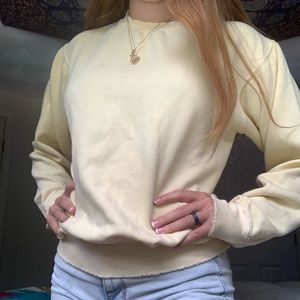 BRANDY MELVILLE/JOHN GALT PALE YELLOW PULLOVER